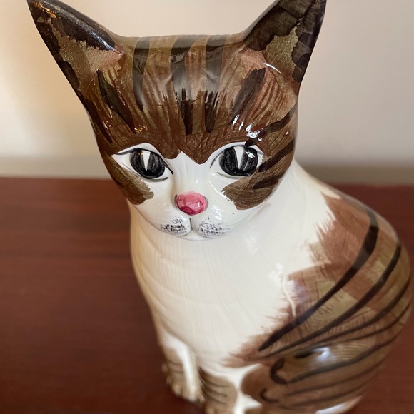 1985 Ceramic Cat Figurine 9” tall - Picture 2 of 4